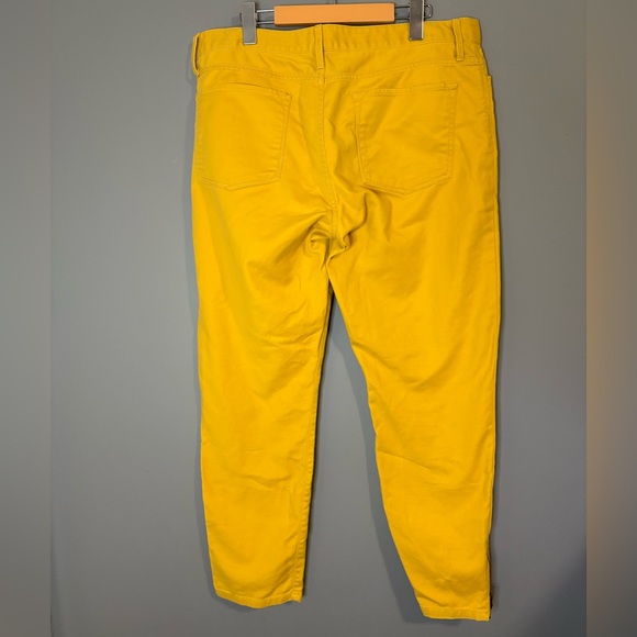 Banana Republic Heritage size 32, mustard yellow skinny jeans with ankle zippers - Picture 4 of 6